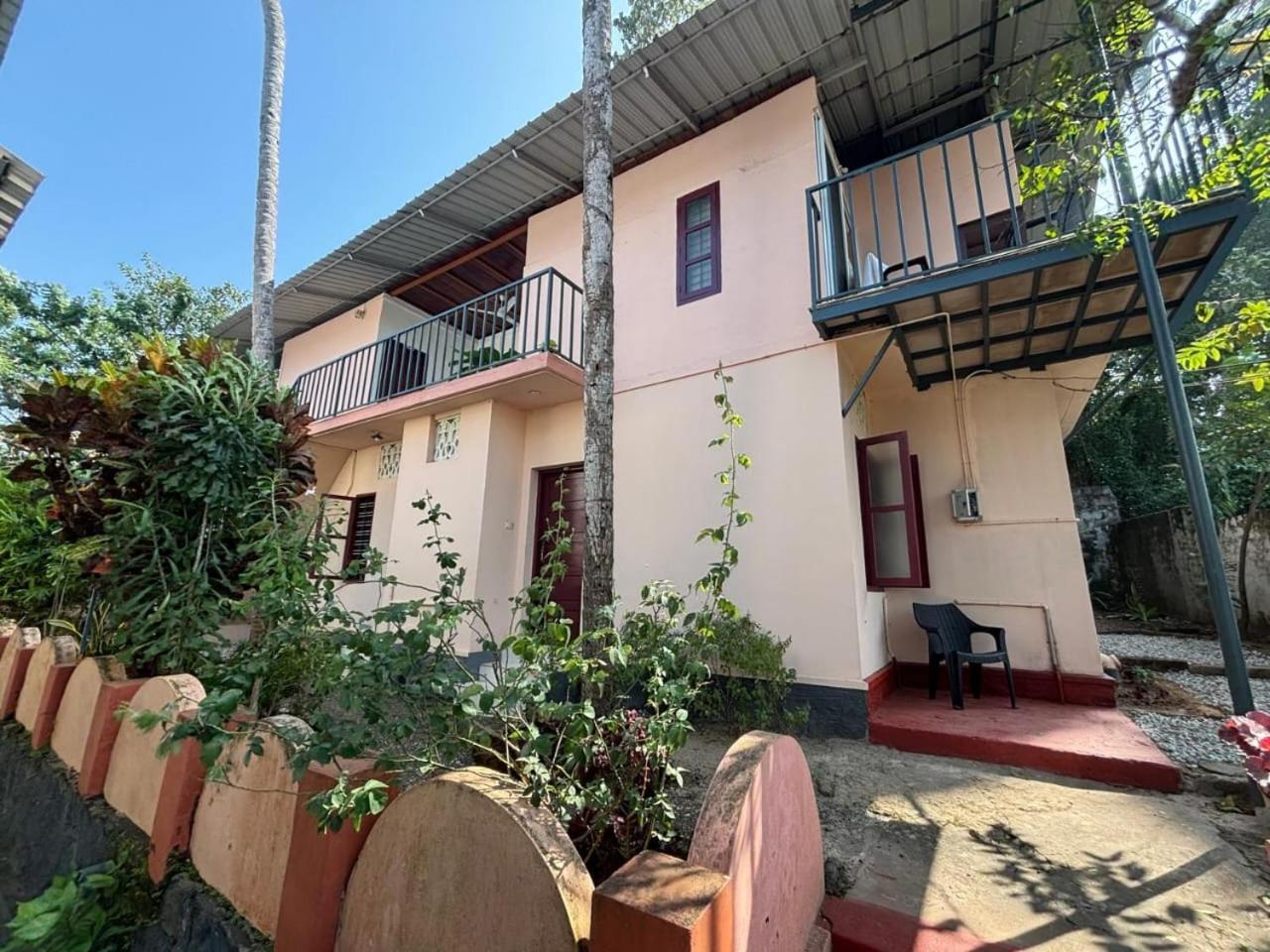 Akshay Beach Resort Варкала Екстериор снимка