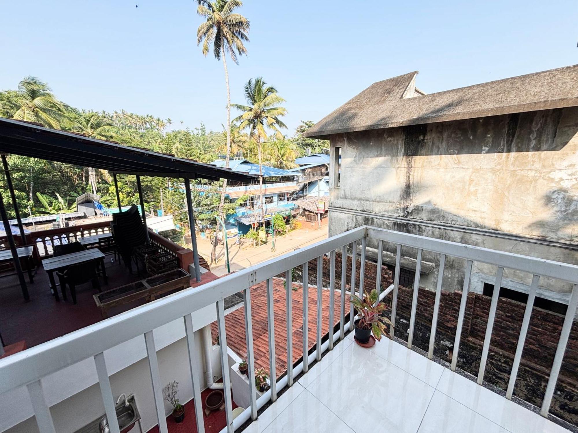 Akshay Beach Resort Варкала Екстериор снимка
